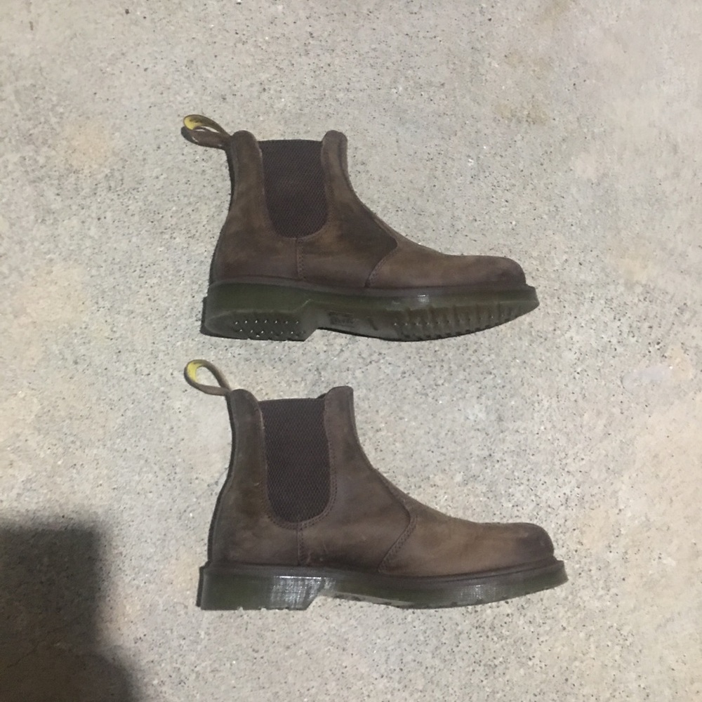 Doc Marten Crazy Horse Chelsea Boot